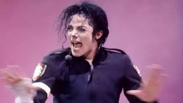Micheal Jackson’s 1st Dancing Socks To Be Sold For N760,000,000